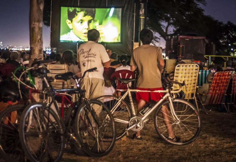 BICICINE EN SAN ISIDRO