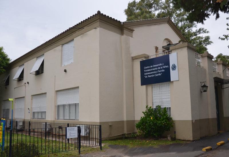 CENTRO DE FORMTALECIMIENTO DE NIÑEZ, ADOLESCENCIA Y FAMILIA “DR. RAMÓN CARRILLO” CENTRO DE FORMTALECIMIENTO DE NIÑEZ, ADOLESCENCIA Y FAMILIA “DR. RAMÓN CARRILLO”