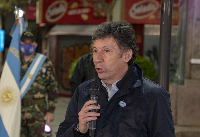 municipio de san isidro, vigilia, 25 de mayo, patria, revolucion, online, transmision, virtual, himno nacional, bandera, argentina, mastil