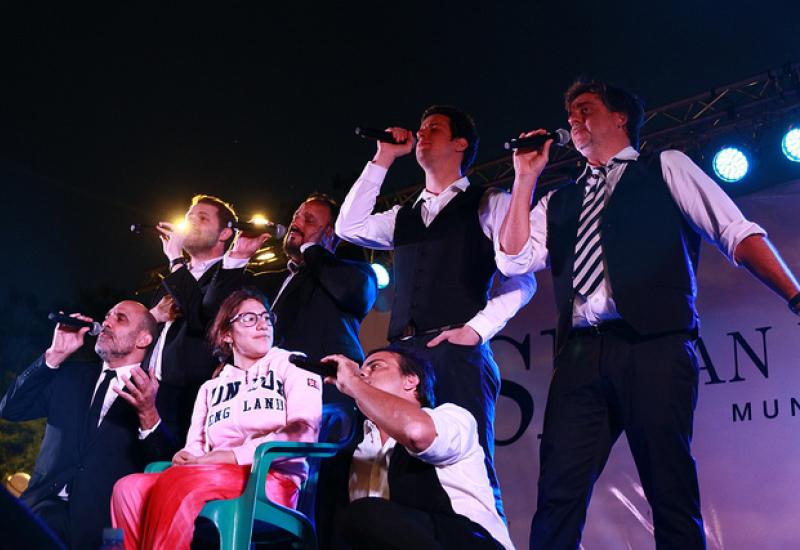 Humor en verano, Municipio de San Isidro