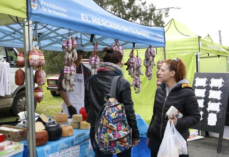 EL MERCADO EN TU BARRIO, MUNICIPIO DE SAN ISIDRO