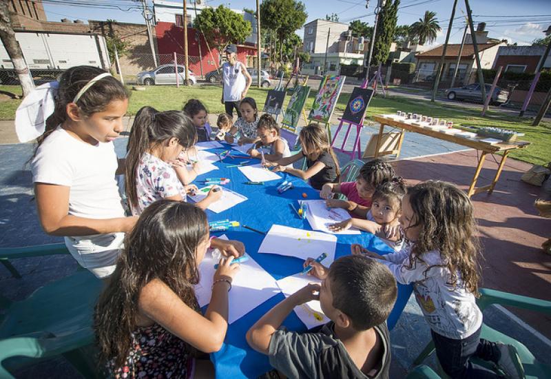 Humor en verano, Municipio de San Isidro
