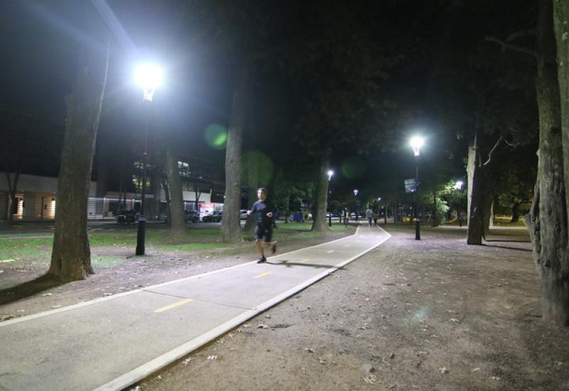 LUCES LED EN PASEO DE BICICLETAS