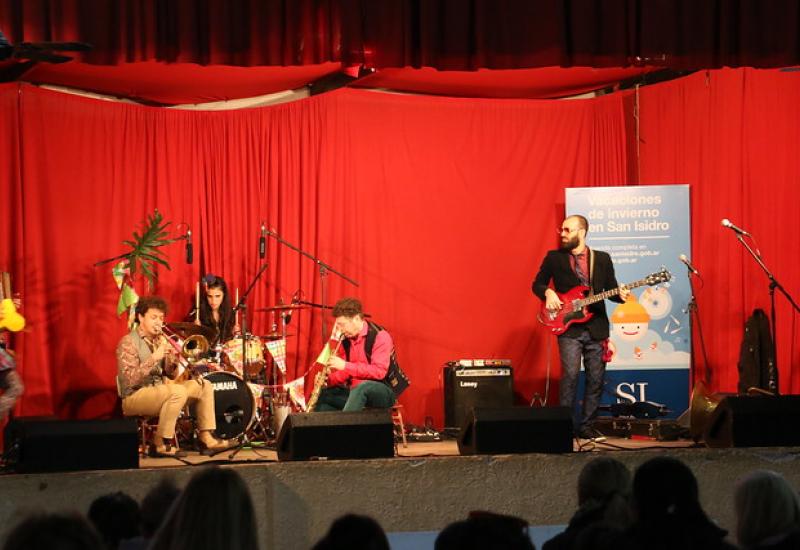 BABEL ORKESTA, MUNICIPIO DE SAN ISIDRO