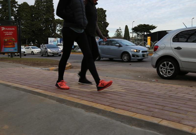 CRUCES PEATONALES ELEVADOS, SAN ISIDRO