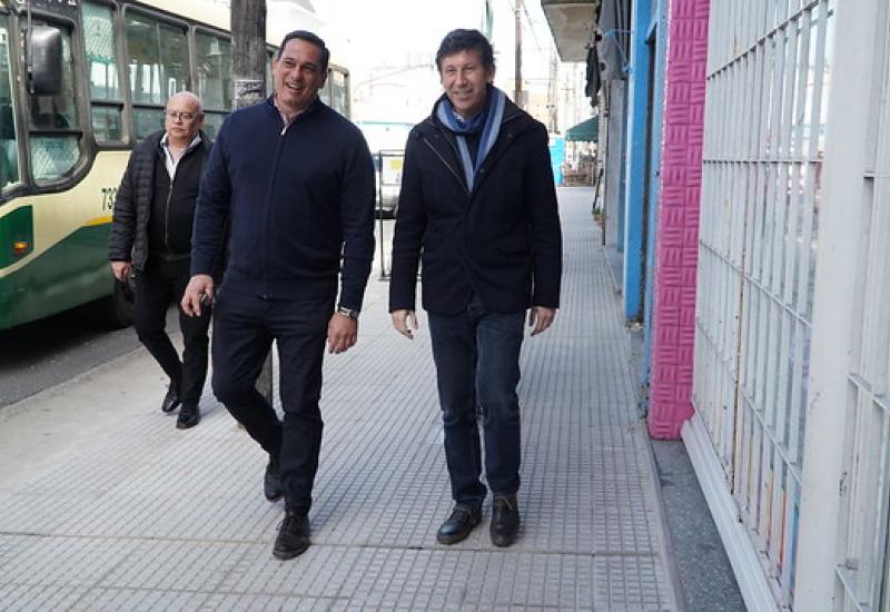 NUEVAS VEREDAS DEL CENTRO COMERCIAL DE VILLA ADELINA