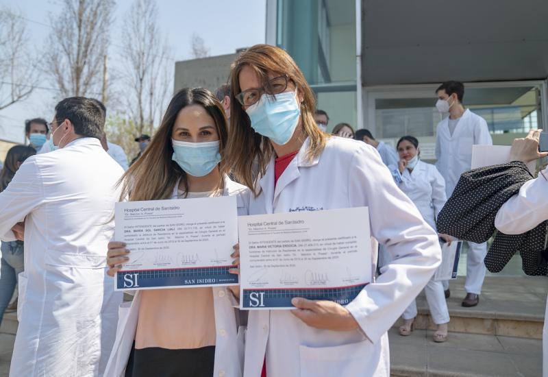 municipio de san isidro, salud, residentes, residente, recibido, diploma, hospital municipal materno infantil, educación, medico, medicina, medica