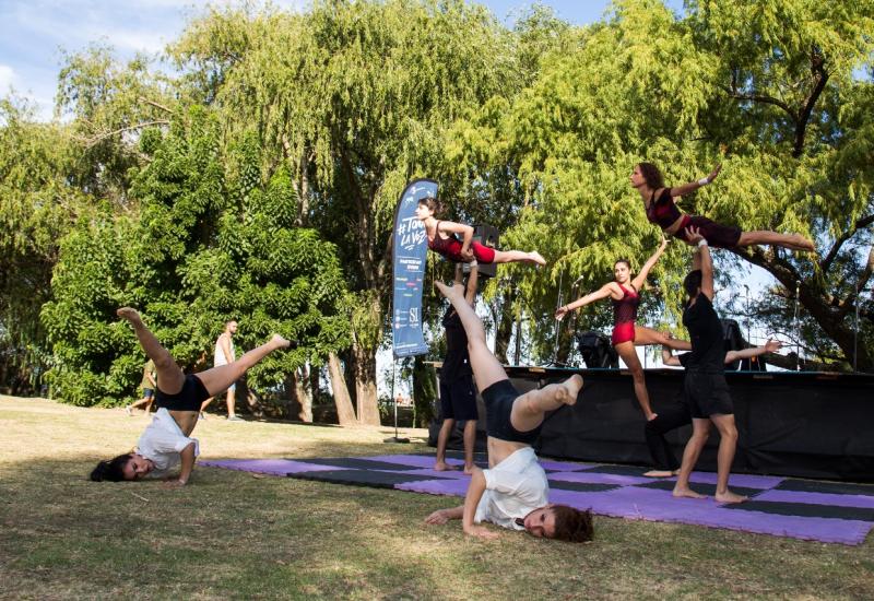 actividades artisticas por la mujer