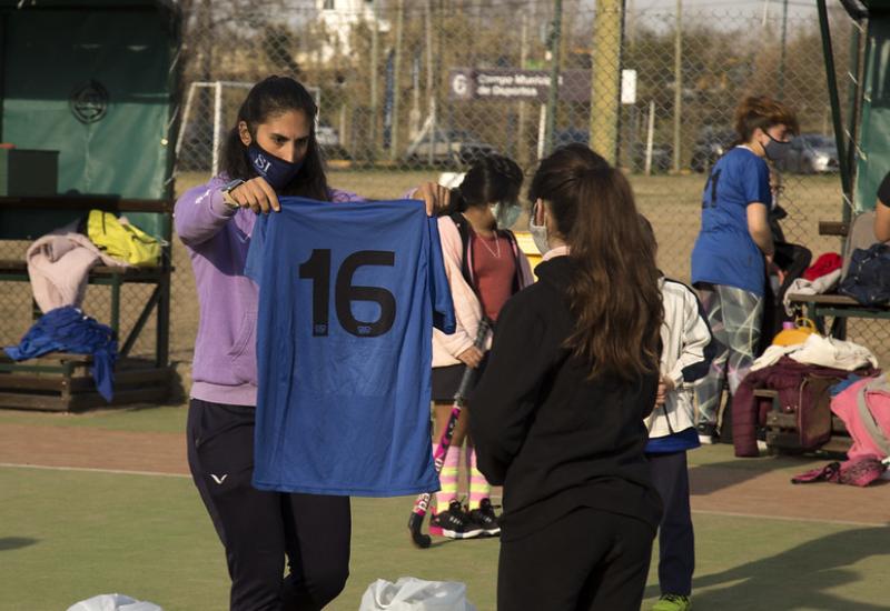 HOCKEY, clases, campo 1, acondicionamiento, vacaciones de invierno, obesidad, beneficios, deporte