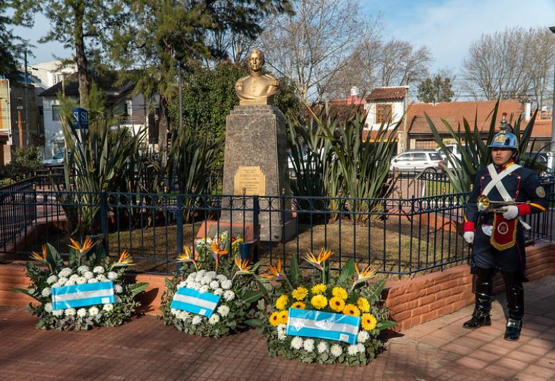 municipio de san isidro, homenaje, libertador, san martin, general, argentina, plaza boulogne, fallecido