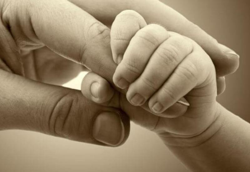  CICLO DE CHARLAS SOBRE ADOPCIÓN