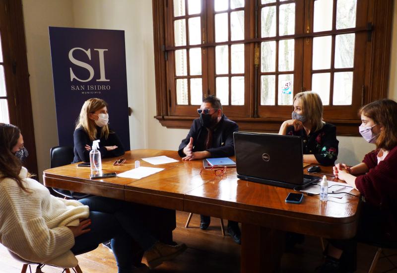 municipio de san isidro, concurso, manuel mujica lainez, escritura, literatura, premio, escritor, escribir, cultura