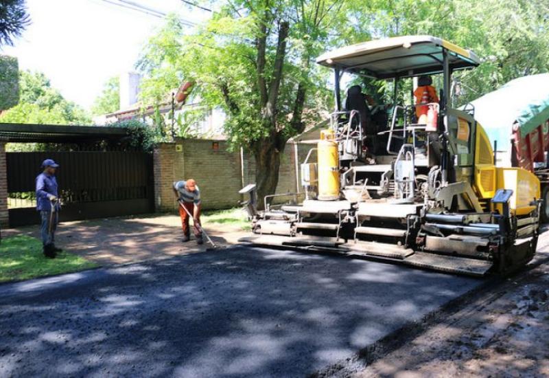 Asfalto en Lomas de San Isidro, Municipio de San Isidro 