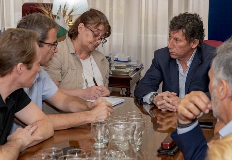 MUNICIPALES DE AUSTRIA ELOGIARON LOS HOSPITALES DE SAN ISIDRO