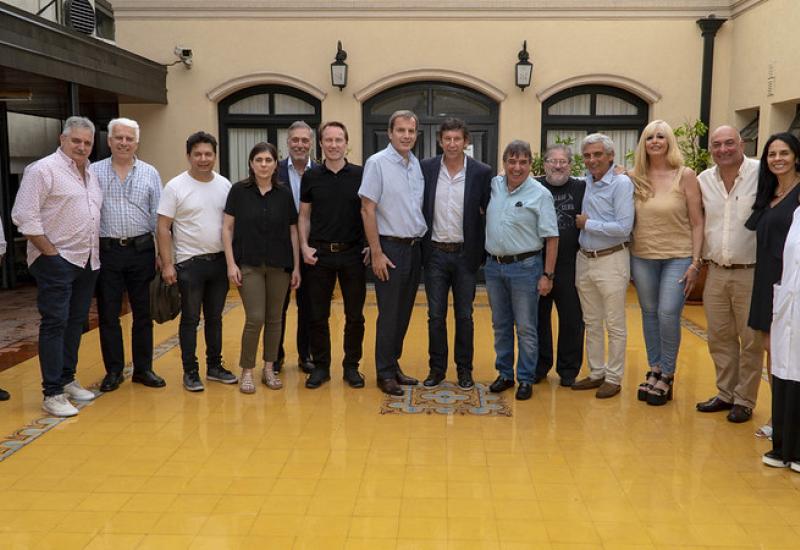 MUNICIPALES DE AUSTRIA ELOGIARON LOS HOSPITALES DE SAN ISIDRO