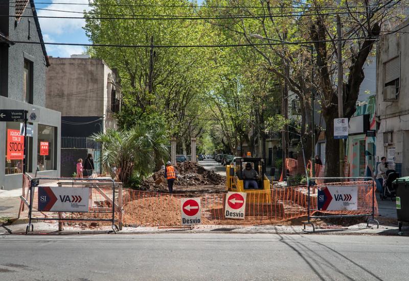 PAVIMENTO ALBARELLOS MARTINEZ SAN ISIDRO municipio de san isidro, pavimento, calle, bacheo, obras publicas, infraestructura, calles, heroe de malvinas, caseros, bajo de san isidro