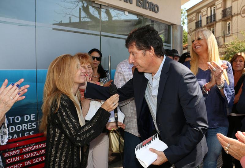 BANCO ROJO CONTRA LA VIOLENCIA DE GÉNERO