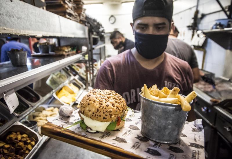 municipio de san isidro, cultura, gastronomia, comida, locales, economia local, bocas abiertas, restaurant, foodtruck