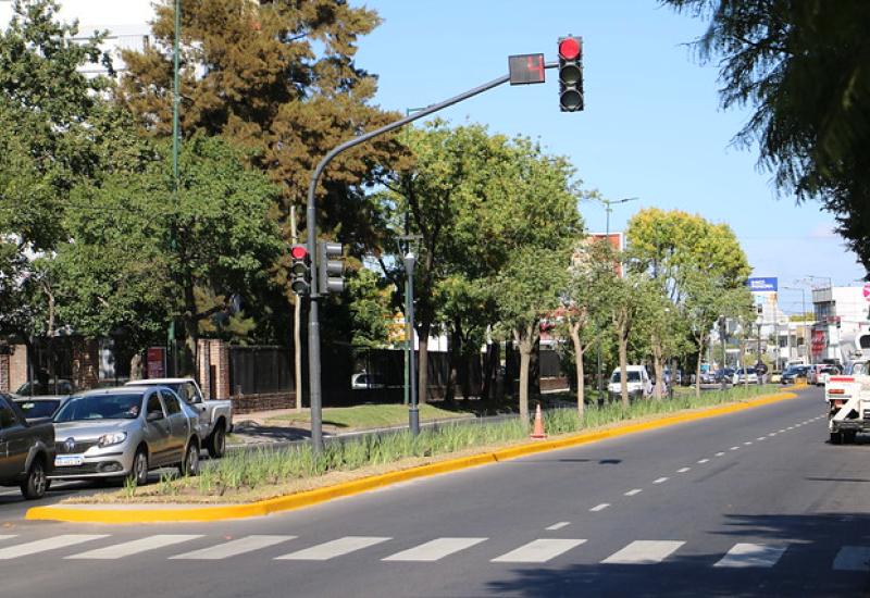 BULEVAR EN AVENIDA MÁRQUEZ