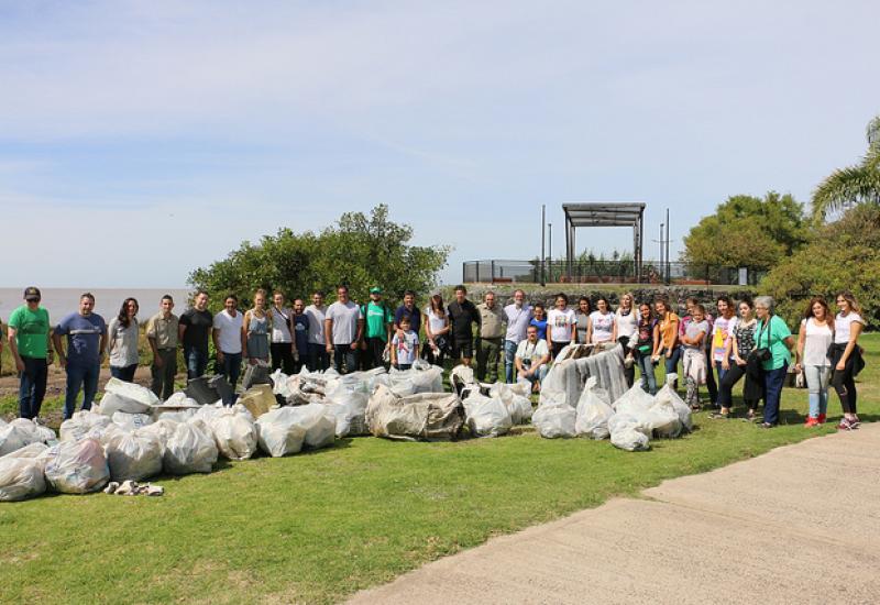 CAMPAÑA PARA LIMPIAR EL RÍO
