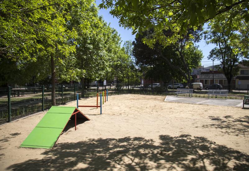 municipio de san isidro, canil, inauguracion, perros, perro, juegos, entrenarmiento, nuevo, plaza almirante brown
