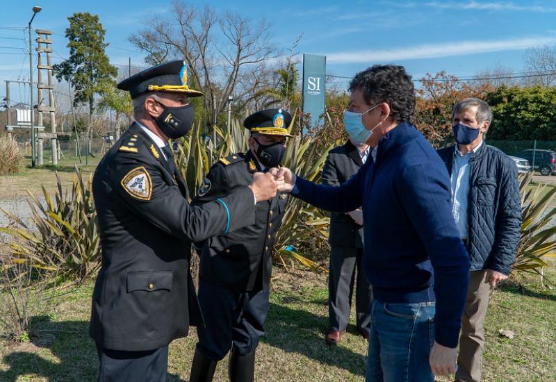 CAPACITACIÓN SOBRE CONDUCCIÓN SEGURA DE MOTOCICLETAS PARA COMBATIR LA INSEGURIDAD CAPACITACIÓN SOBRE CONDUCCIÓN SEGURA DE MOTOCICLETAS PARA COMBATIR LA INSEGURIDAD