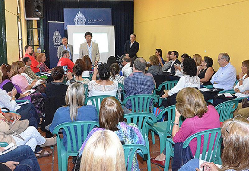 CAPACITACIÓN A ONG CAPACITACIÓN A ONG, MUNICIPIO DE SAN ISIDRO