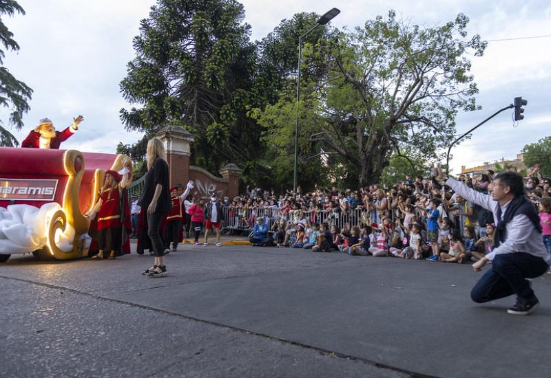 Caravana Navideña de Alparamis