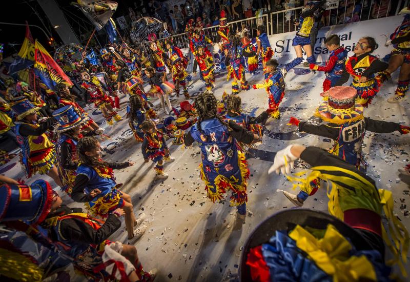 CARNAVAL EN SAN ISIDRO CARNAVAL EN SAN ISIDRO