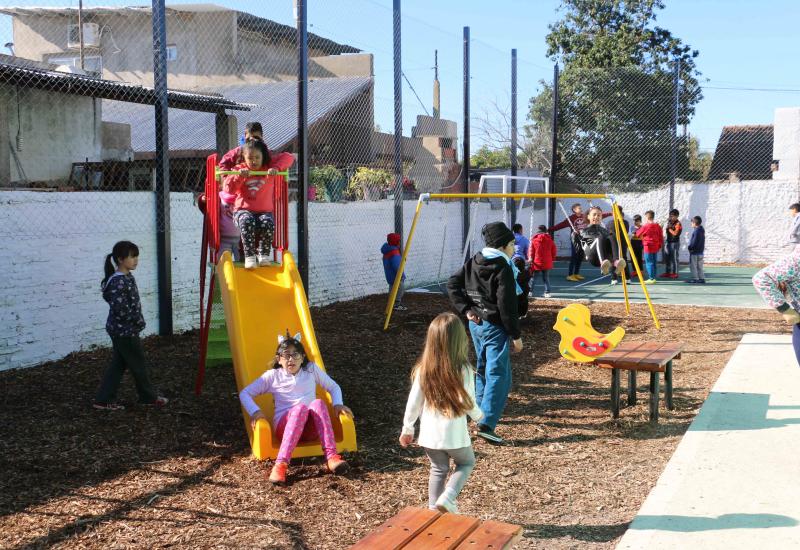 CENTRO EDUCATIVO PARA CHICOS CON DIFICULTADES DE APRENDIZAJE CENTRO EDUCATIVO PARA CHICOS CON DIFICULTADES DE APRENDIZAJE