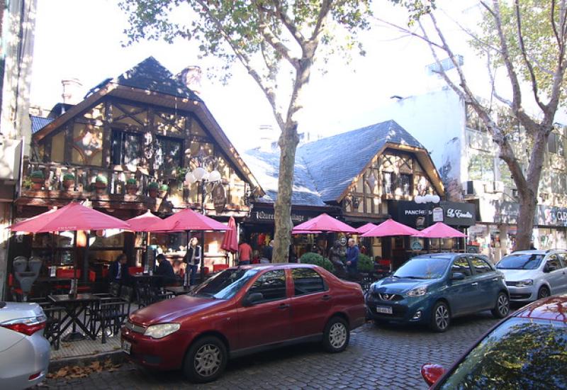 CENTRO COMERCIAL SAN ISIDRO