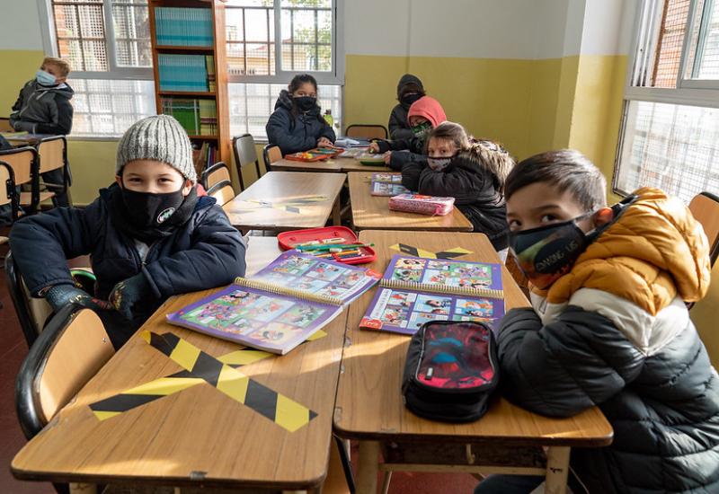 VUELTA CLASES PRESENCIALES SAN ISIDRO municipio de san isidro, clases, clase, presencial, escuela malvinas argentinas, primaria, colegio, estudio, estudiar, eduacion, educar, educarse, alumnos, alumnas, chicos, chicas, maestra, maestro, profesor, profesora
