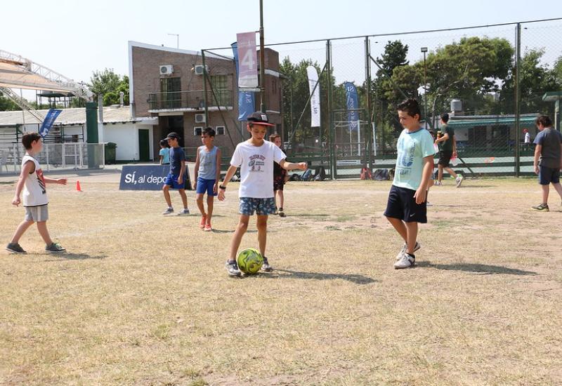 municipio de san isidro, colonias, verano, calor, chicos, deporte, chicas, deportes, campos, actividades, pileta, futbol, juegos