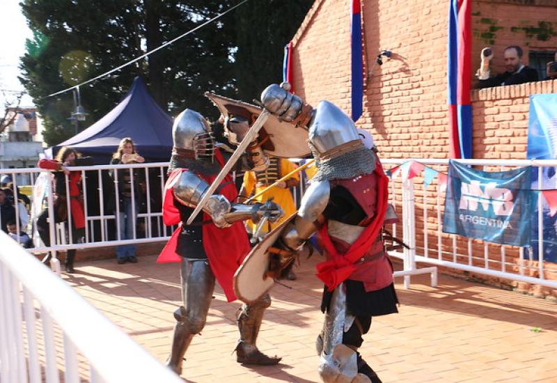 COMBATE MEDIEVAL COMBATE MEDIEVAL, MUNICIPIO DE SAN ISIDRO
