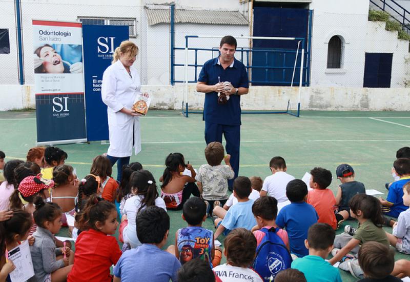 CONTROL DE SALUD BUCAL COLONIAS DE VERANO SAN ISIDRO