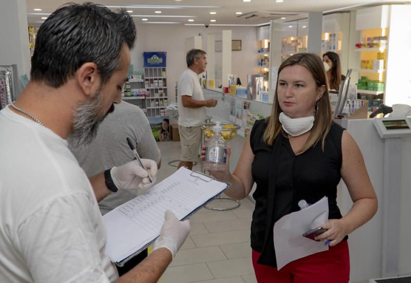 CONTROL EN FARMACIAS