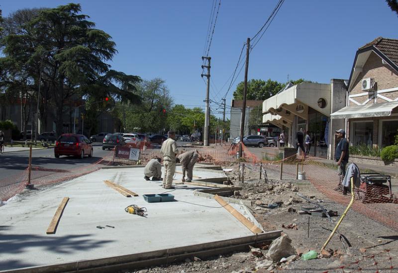 NUEVAS DÁRSENAS DE ESTACIONAMIENTO en las lomas