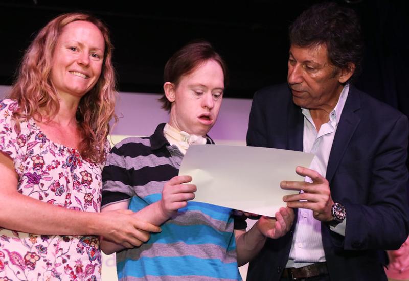 DISTINCIÓN A ONG, MUNICIPIO DE SAN ISIDRO