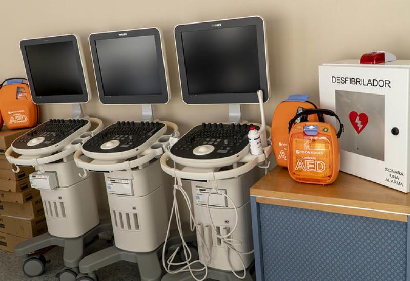 ECÓGRAFOS DE ÚLTIMA GENERACIÓN, MUNICIPIO DE SAN ISIDRO