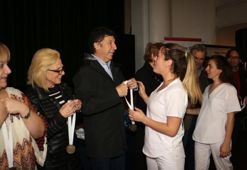 ESCUELA DE ENFERMERÍA, MUNICIPIO DE SAN ISIDRO