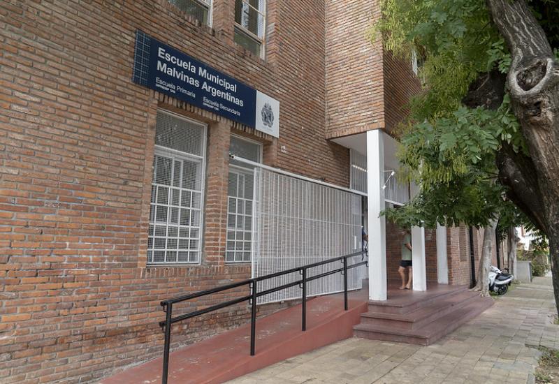 VUELTA A CLASES SECUNDARIA SAN ISIDRO municipio de san isidro, educacion, regreso a clases, secundaria, escuela malvinas argentinas, covid, coronavirus