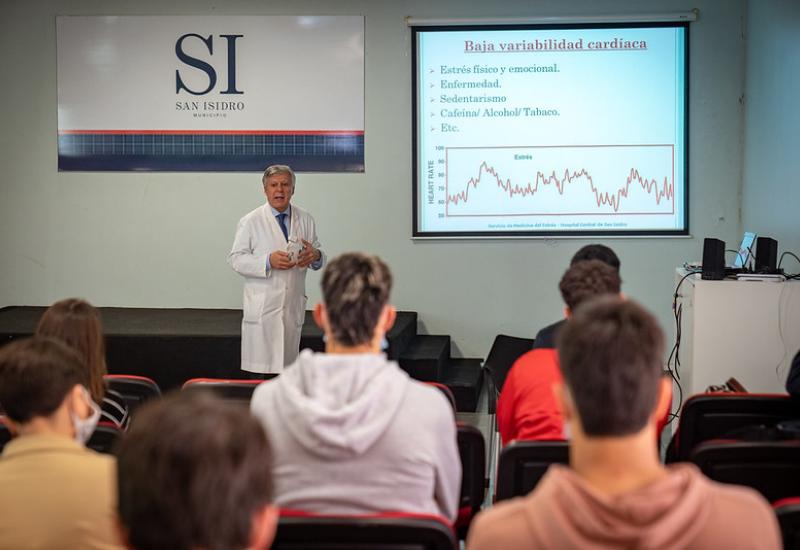 JORNADA DE MANEJO DEL ESTRÉS EN LA FACULTAD DE MEDICINA DE LA UBA JORNADA DE MANEJO DEL ESTRÉS EN LA FACULTAD DE MEDICINA DE LA UBA
