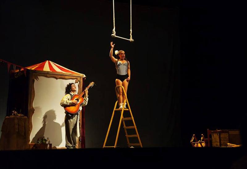 FAMILIA, ENREDOS Y QUEHACERES, MUNICIPIO DE SAN ISIDRO