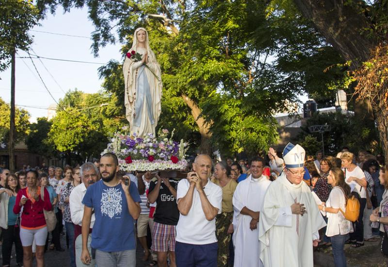 FIESTA PATRONAL DE LA VIRGEN DE LOURDES