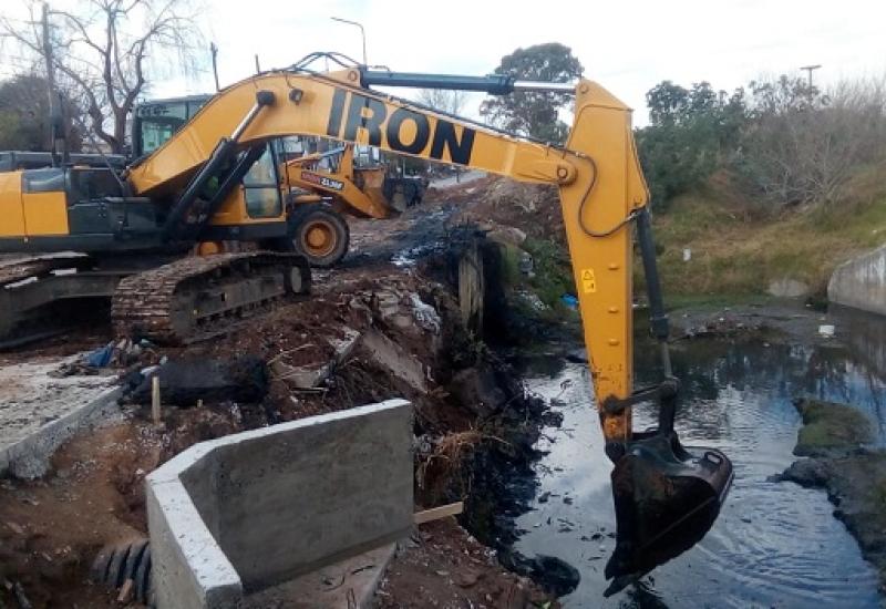 LIMPIEZA DE CANALES Y DRENAJES, SAN ISIDRO
