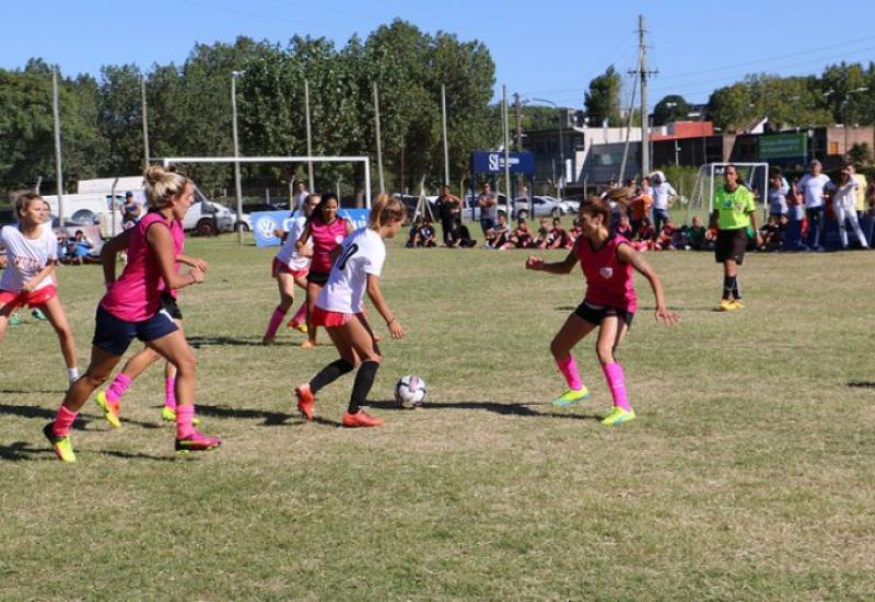 Futbol femenino, Municipio San Isidro