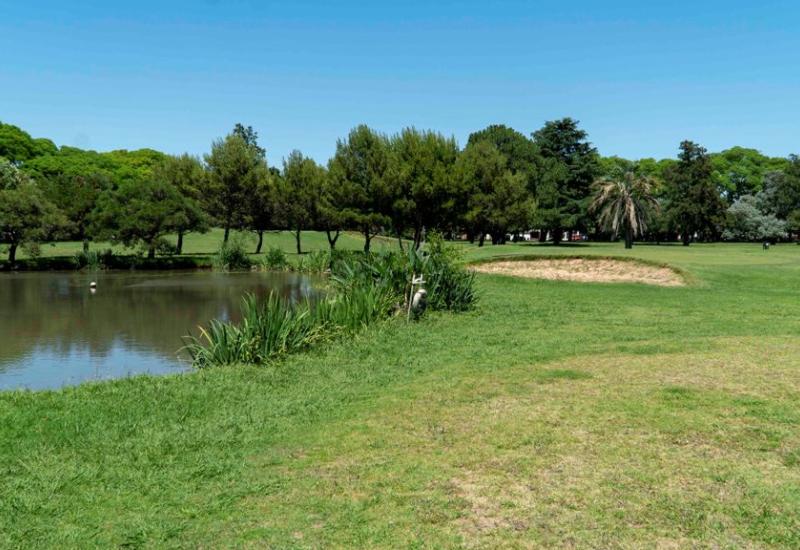 PARQUE PÚBLICO DEL GOLF DE VILLA ADELINA