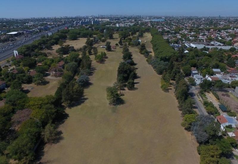 PREDIO DEL GOLF DE VILLA ADELINA