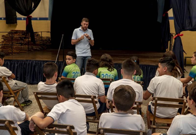 GROOMING, MUNICIPIO DE SAN ISIDRO