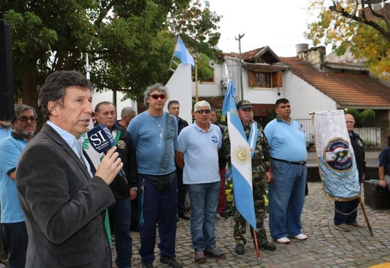 HOMENAJE A LOS CAÍDOS EN EL CRUCERO GENERAL BELGRANO, MUNICIPIO DE SAN ISIDRO